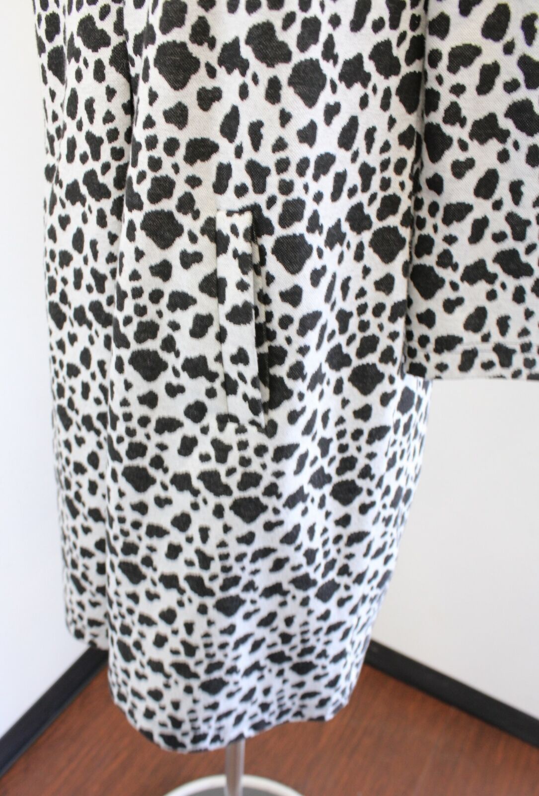 Tyler Boe Gray Black Spotted Animal Cheetah Print Cowl Neck Shift Dress Size S