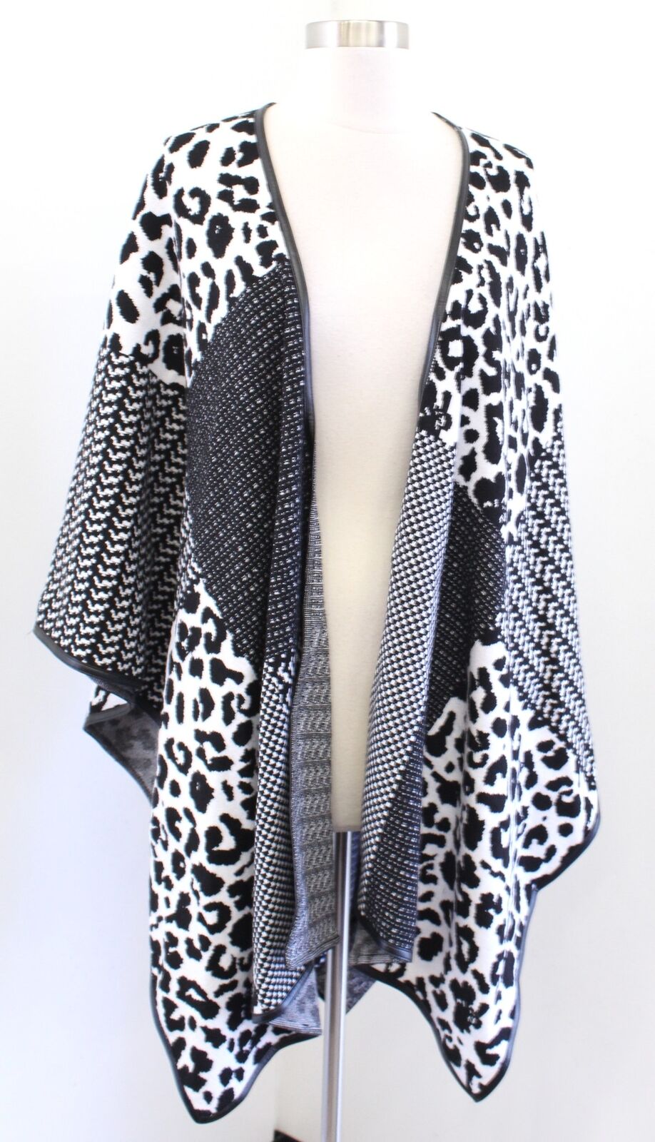 NWT Ming Wang Black White Leopard Mixed Print Knit Ruana Wrap Sweater One Size