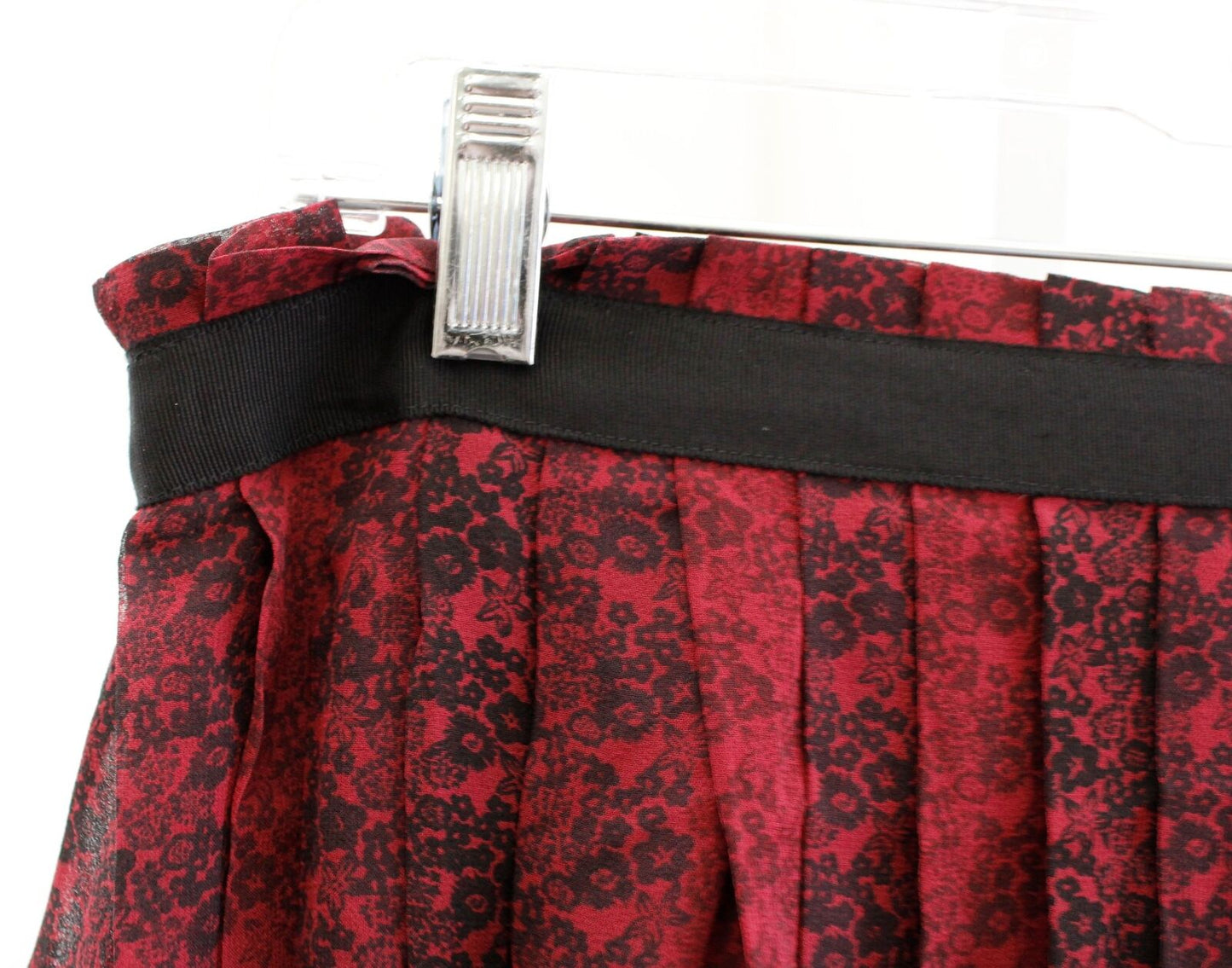 NWT $139 Club Monaco Parker Wine Red Floral Print Pleated Silk Mini Skirt Sz 12