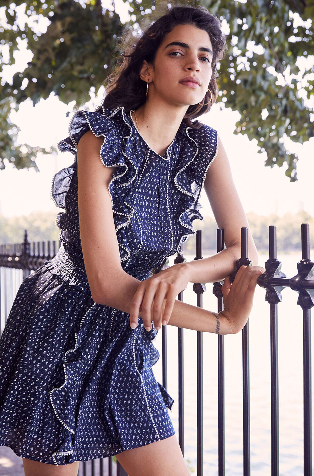 Rebecca Taylor La Vie Ikat Leaf Navy Blue Ruffle Mini Dress Smocked Size S