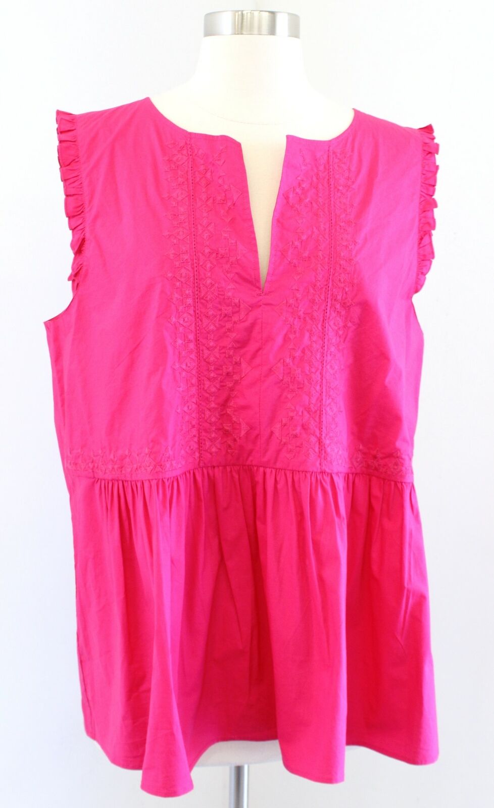 NWT Ann Taylor Pink Embroidered Flutter Sleeve Split Neck Tank Top Blouse Size L