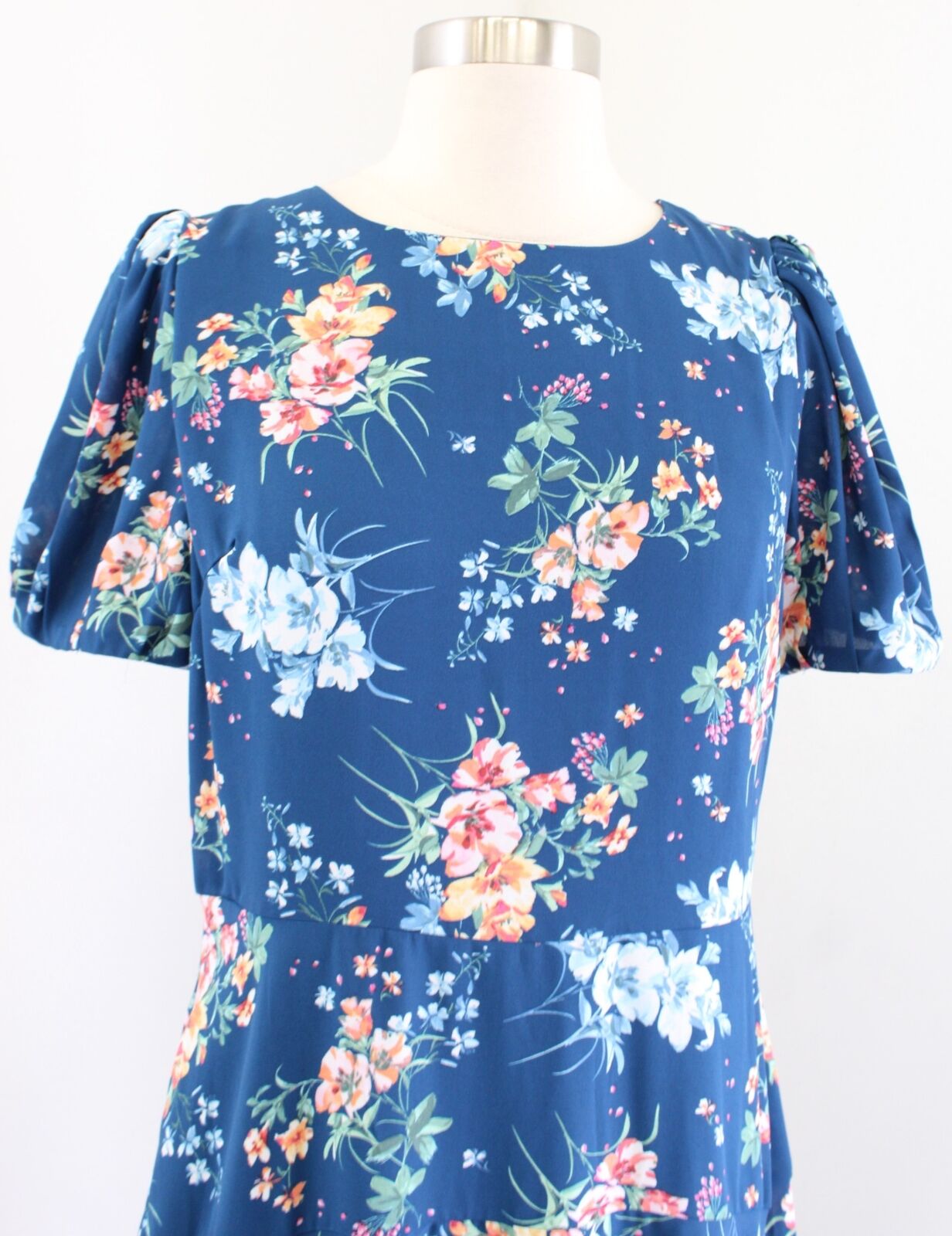 NWT Ann Taylor Loft Blue Floral A Line Asymmetric Hem Dress Size 4 Short Sleeve