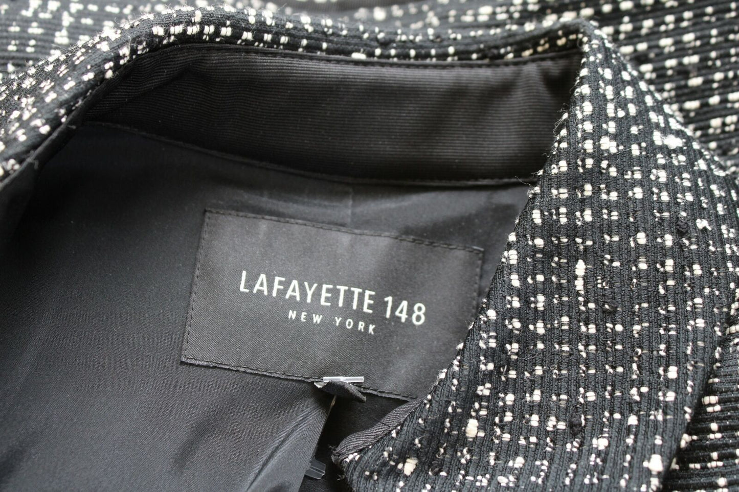 Lafayette 148 Black Off White Tweed Zip Front Blazer Jacket Size 2 Striped