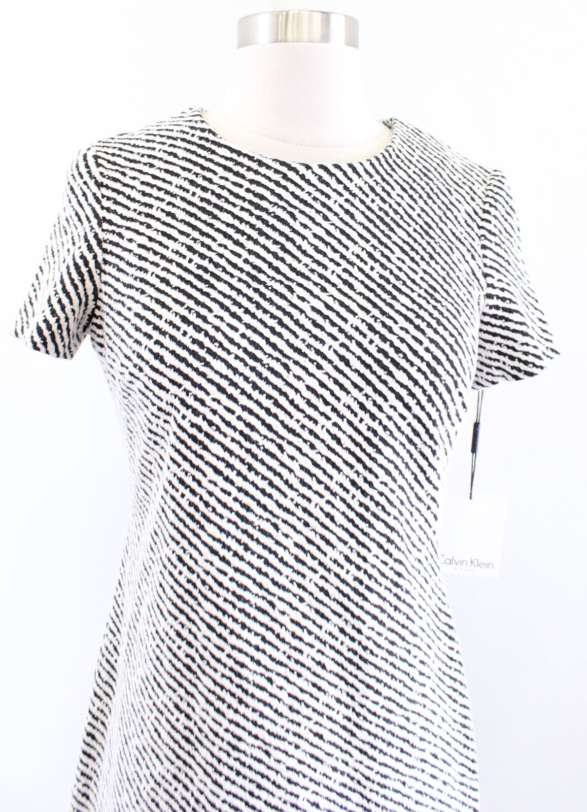 NWT Calvin Klein Black White Striped Knit Short Sleeve Sheath Dress Size 2