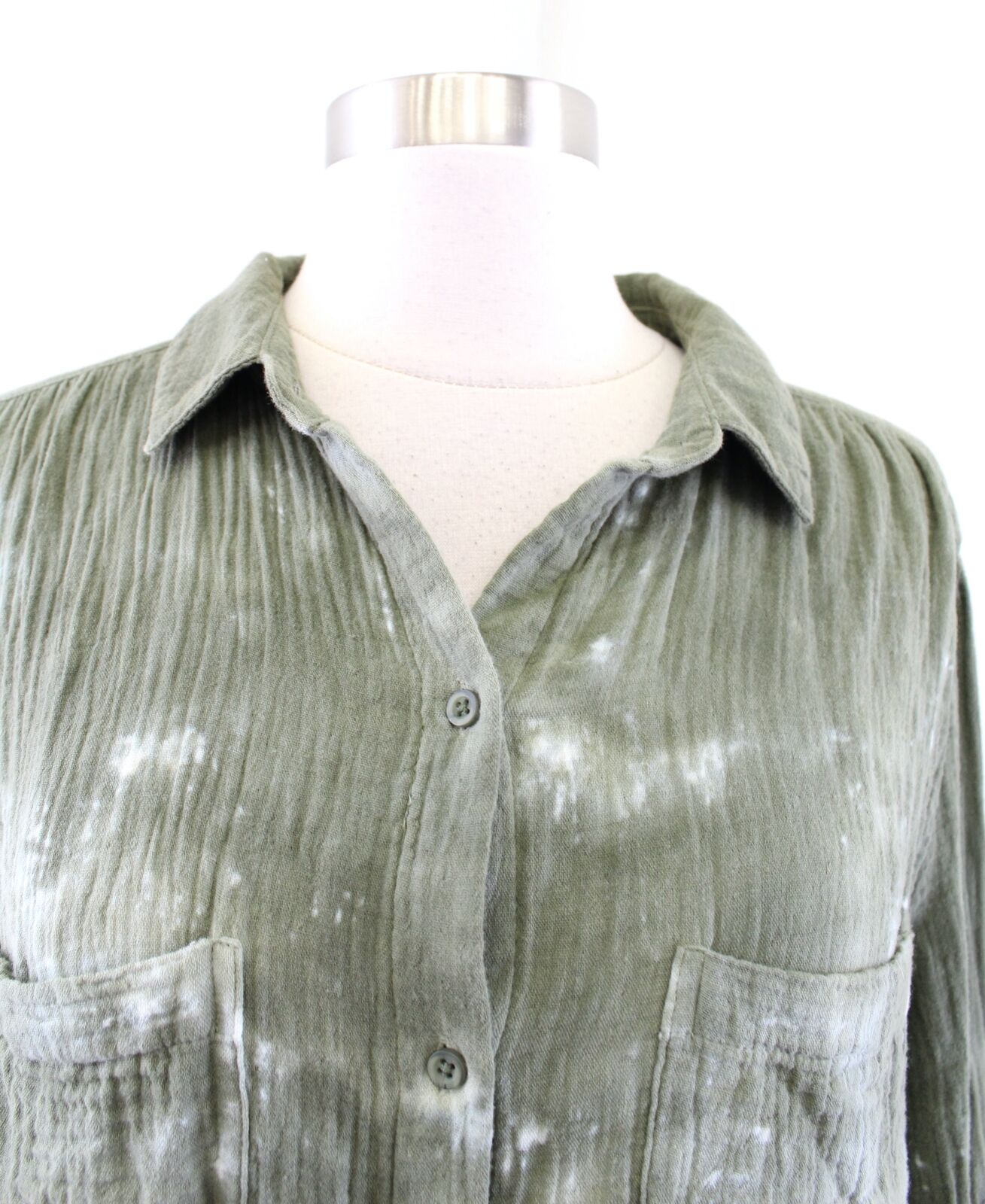 Cloth and Stone Anthropologie Green White Bleached Acid Wash Shirt Blouse Size M Long Sleeve