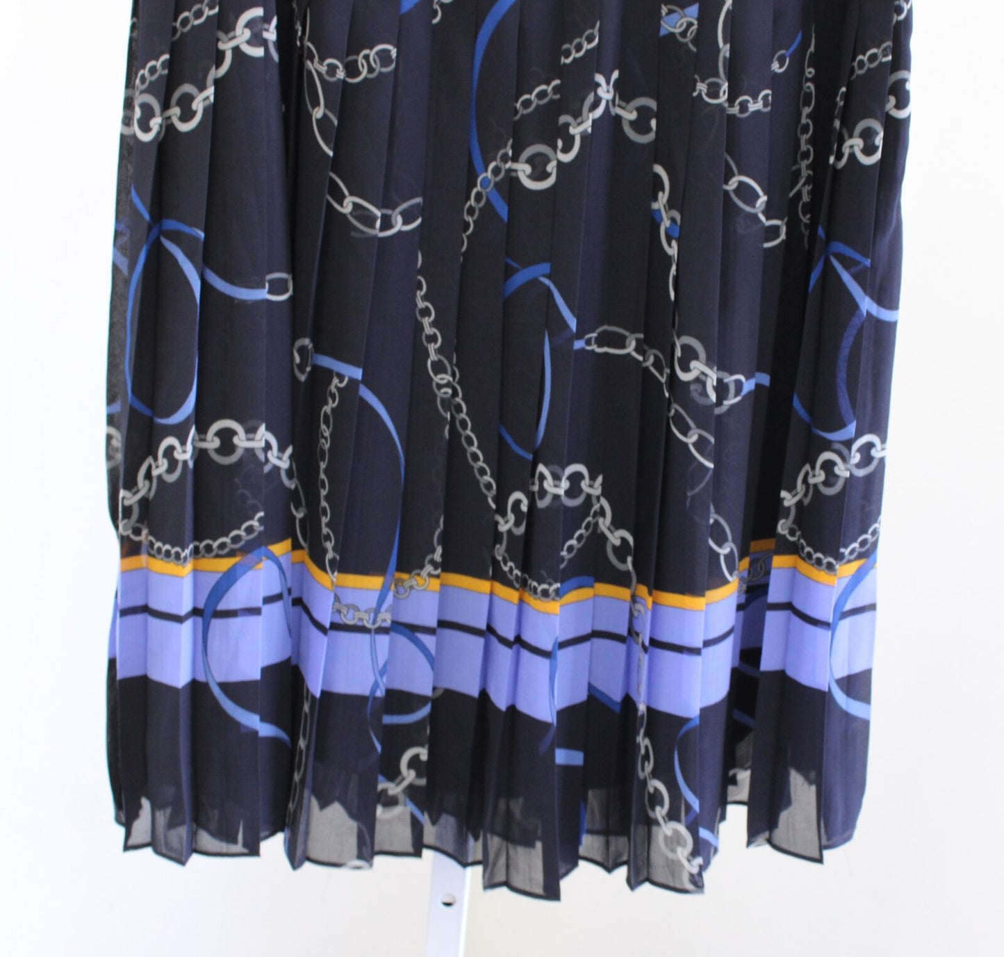 NWT Ann Taylor Navy Blue Chain Ribbon Print Pleated Skirt Size 8 Chainlink