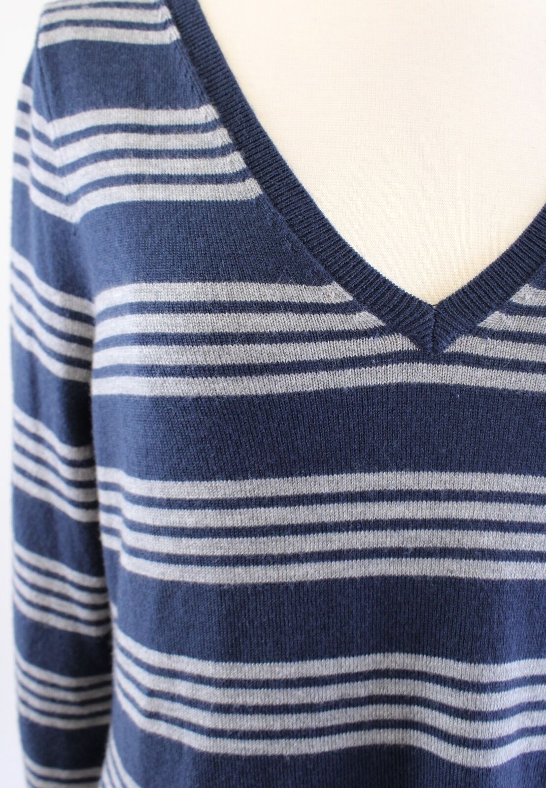 NWT Vineyard Vines Navy Blue Gray Striped Wool Blend V Neck Sweater Dress Size S