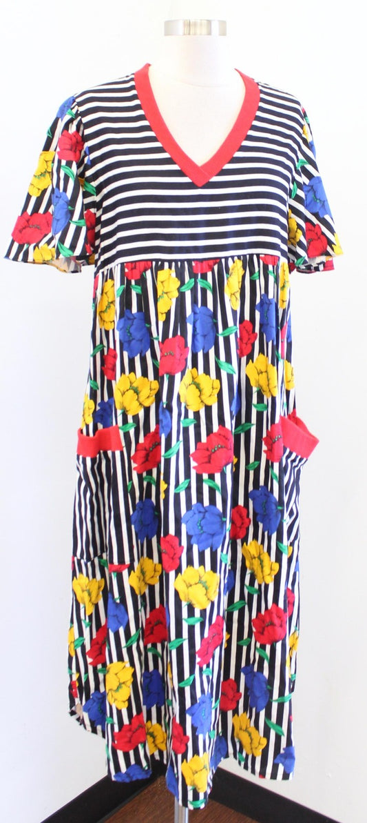 Vtg Black White Colorful Floral Striped House Dress Size S Retro Funky Unique