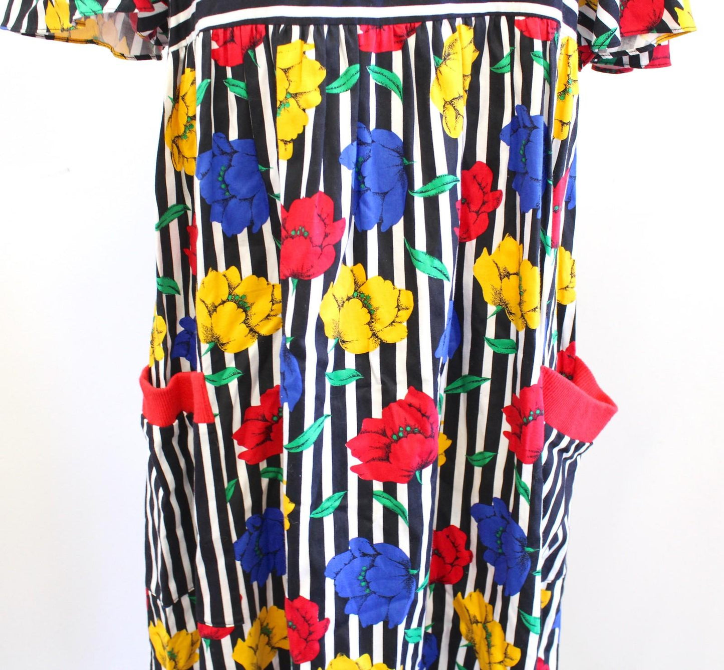Vtg Black White Colorful Floral Striped House Dress Size S Retro Funky Unique