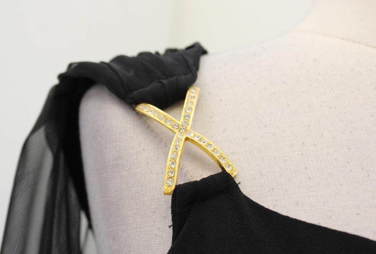 90s Cocktail Dress Womens Sz 10 S ? Black Sweetheart Sheath Chiffon Cape Mini