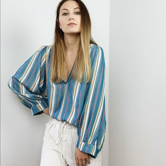 Maeve Anthropologie Bryon Blue Striped Puff Sleeve Popover Top Blouse Size XS