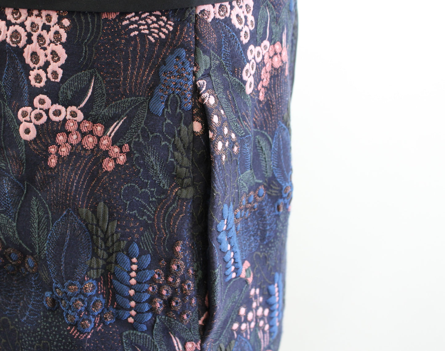 Ann Taylor Navy Blue Metallic Floral V Neck Sheath Dress Size 0 Sleeveless