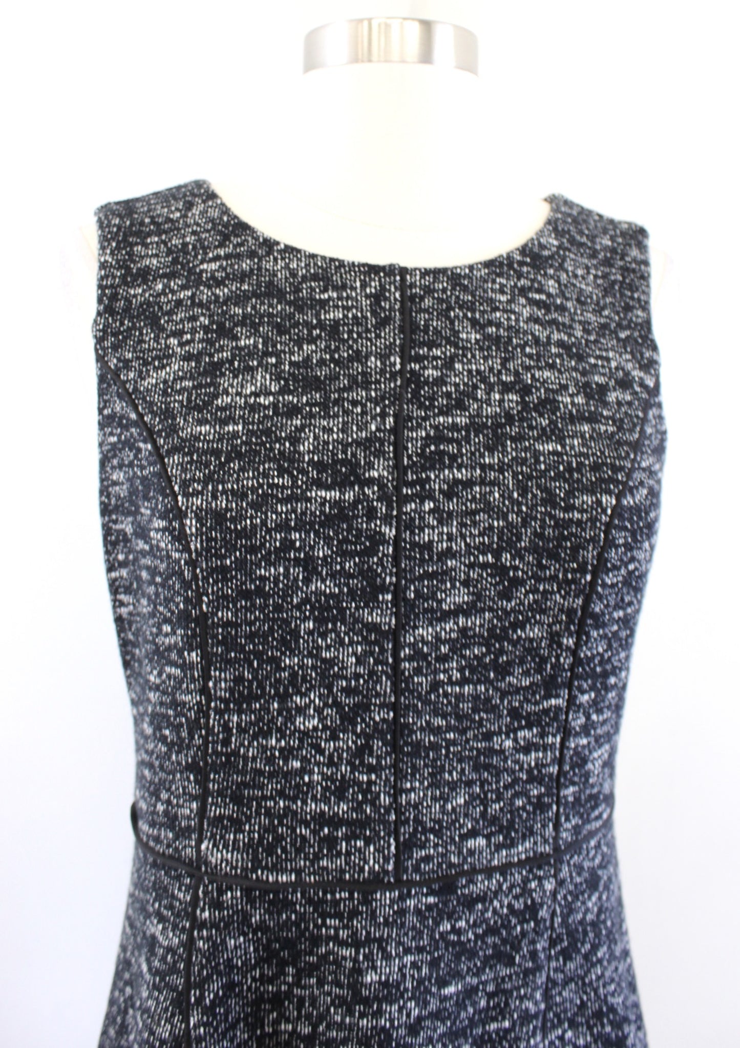 Talbots Berekley Black White Tweed Seamed Fit and Flare Dress Sleeveless Size 4P