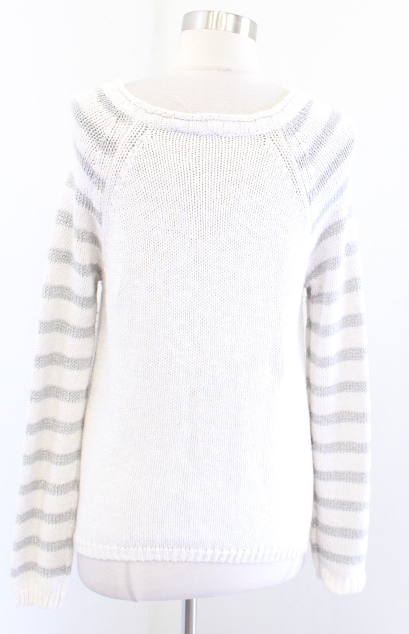 Moth Anthropologie Jet Adore Metallic Striped Pullover Sweater Size M White Gray