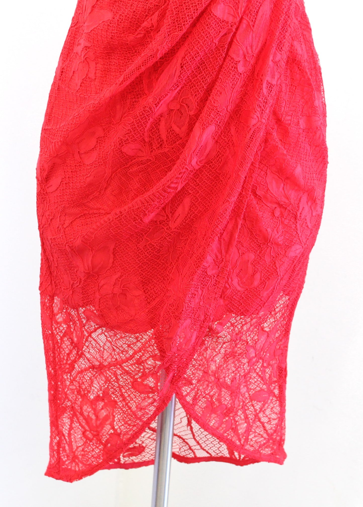 NWT Lulus Meg Red Lace Tulip Hem Cocktail Party Dress Size S V Neck Hi Lo