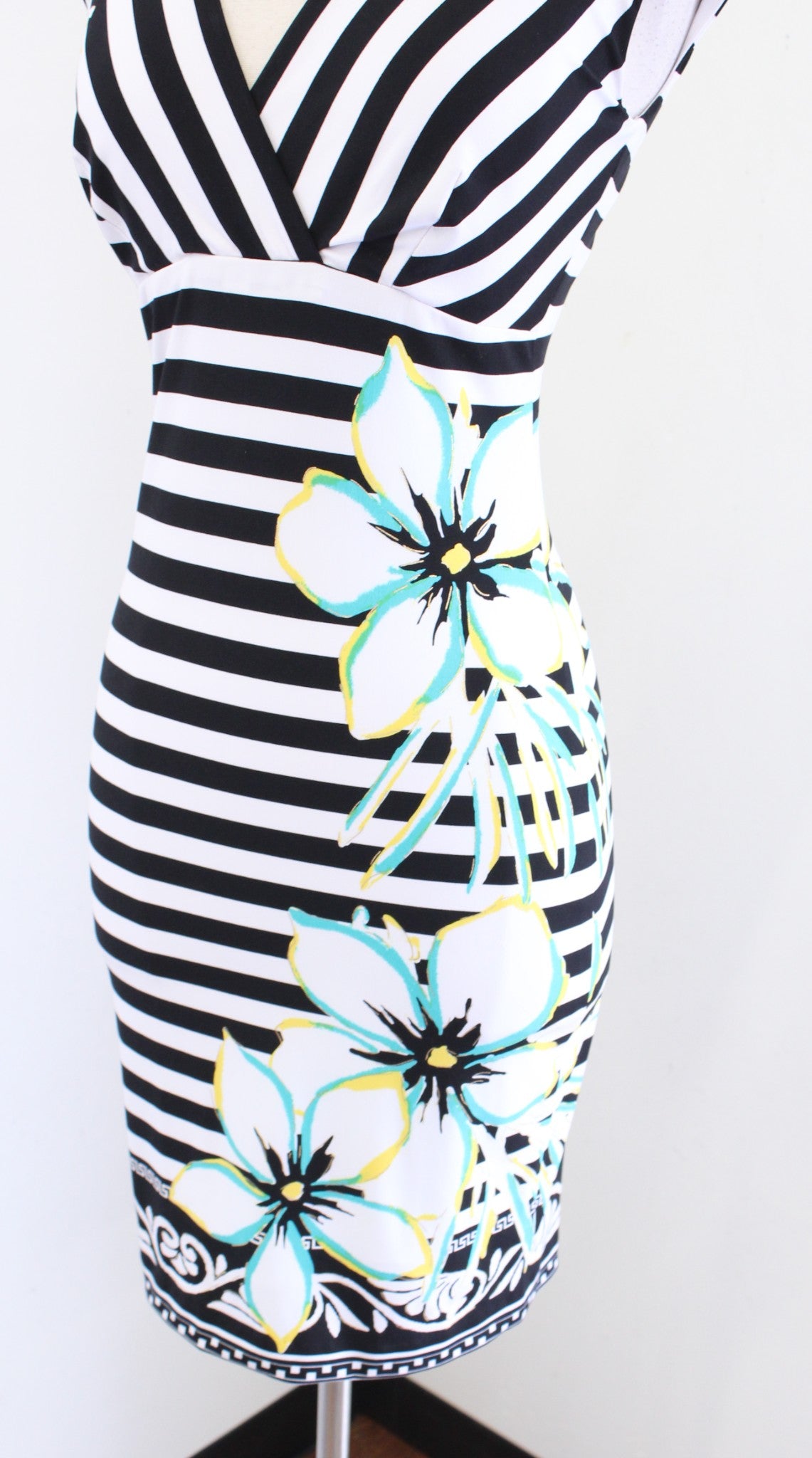 Cache Black White Striped Floral Print V Neck Jersey Sheath Dress Size XS Blue