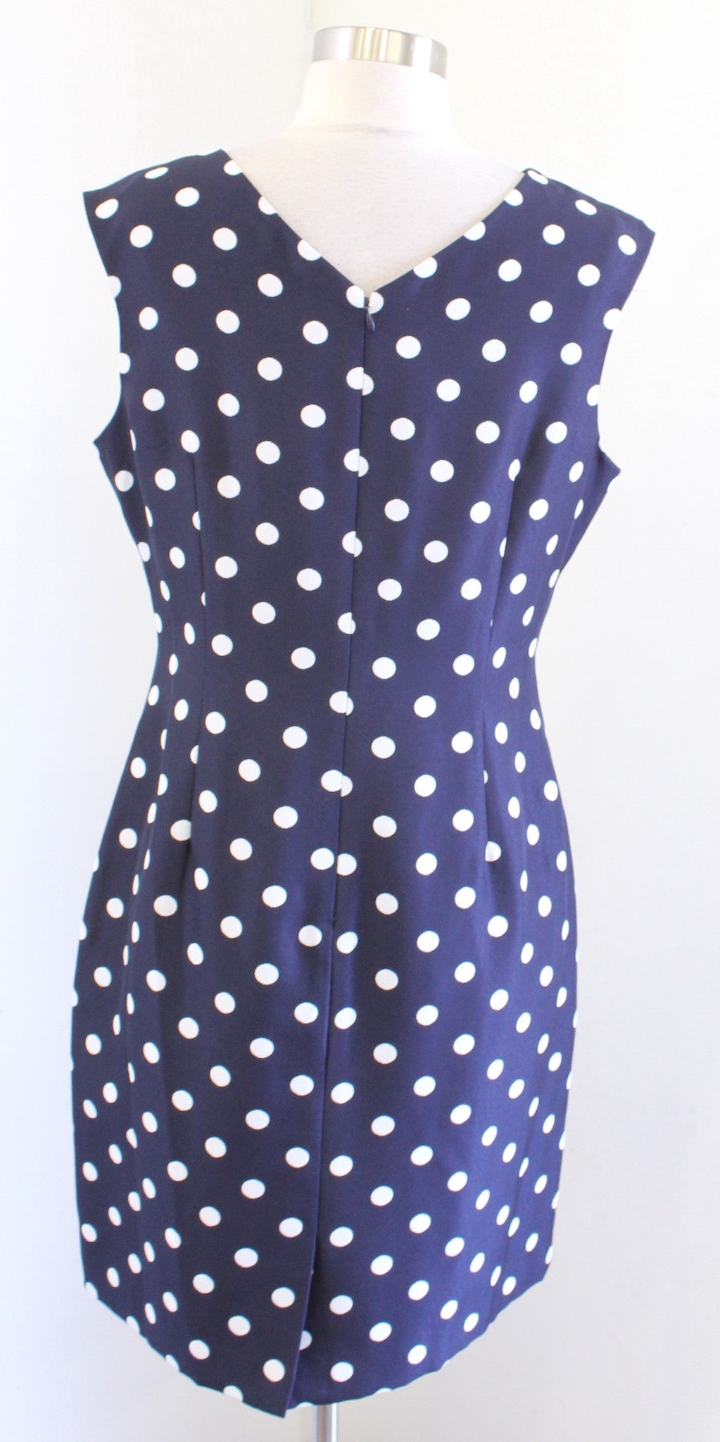 Tahari ASL Levine Navy Blue White Polka Dot Beaded Neckline Sheath Dress Size 10