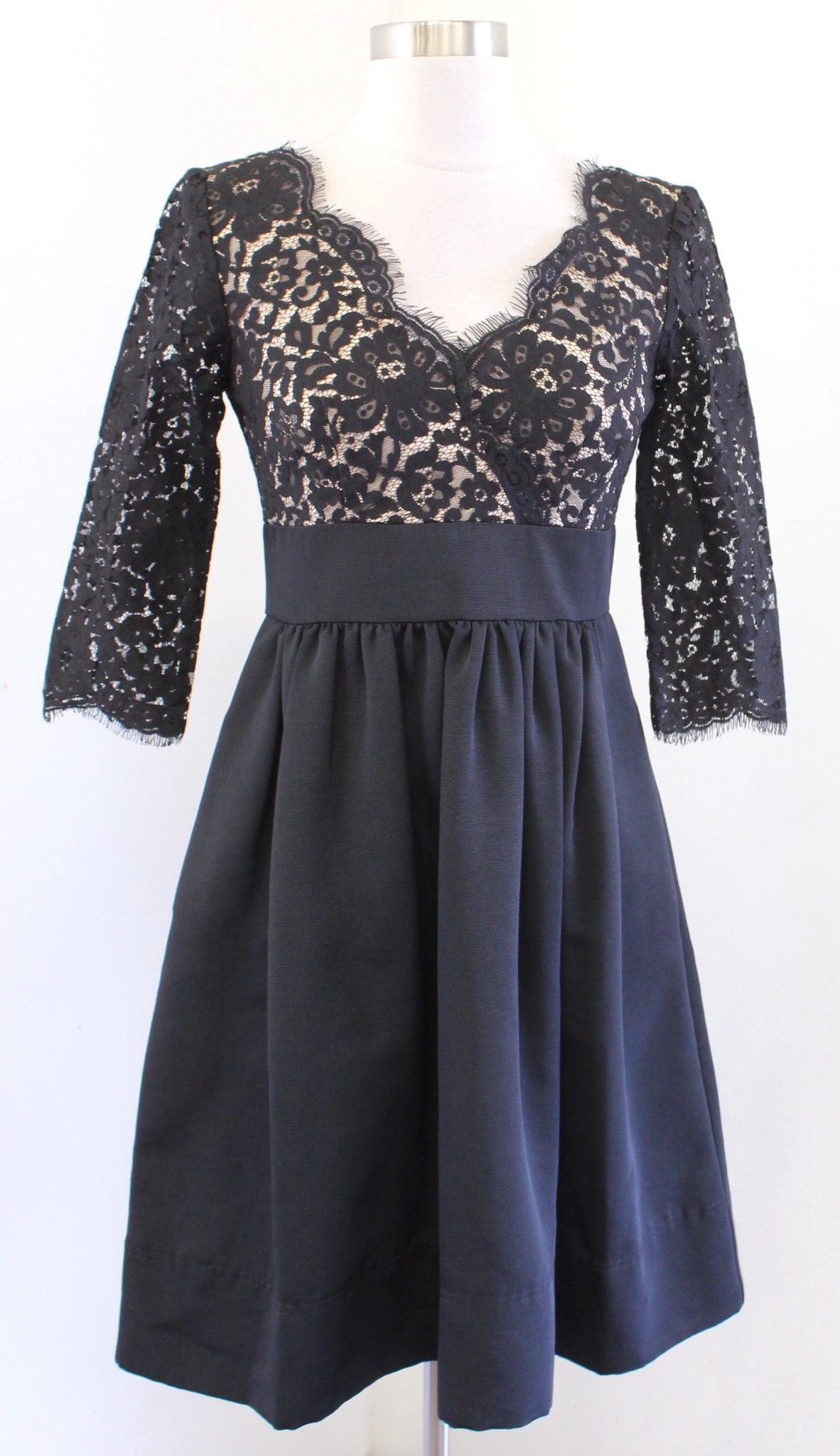 Eliza J Black Lace & Faille Fit and Flare Cocktail Party Dress Size 2 V Neck