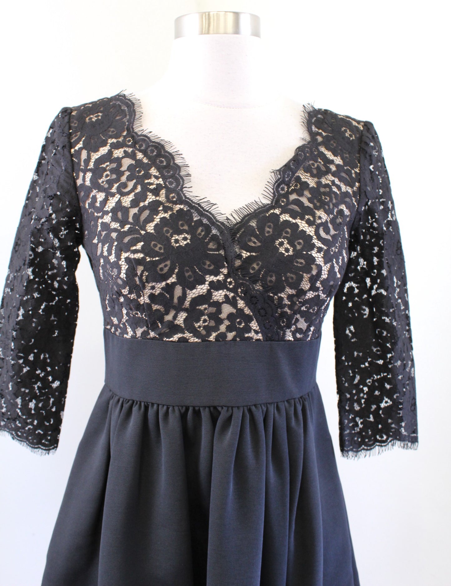 Eliza J Black Lace & Faille Fit and Flare Cocktail Party Dress Size 2 V Neck