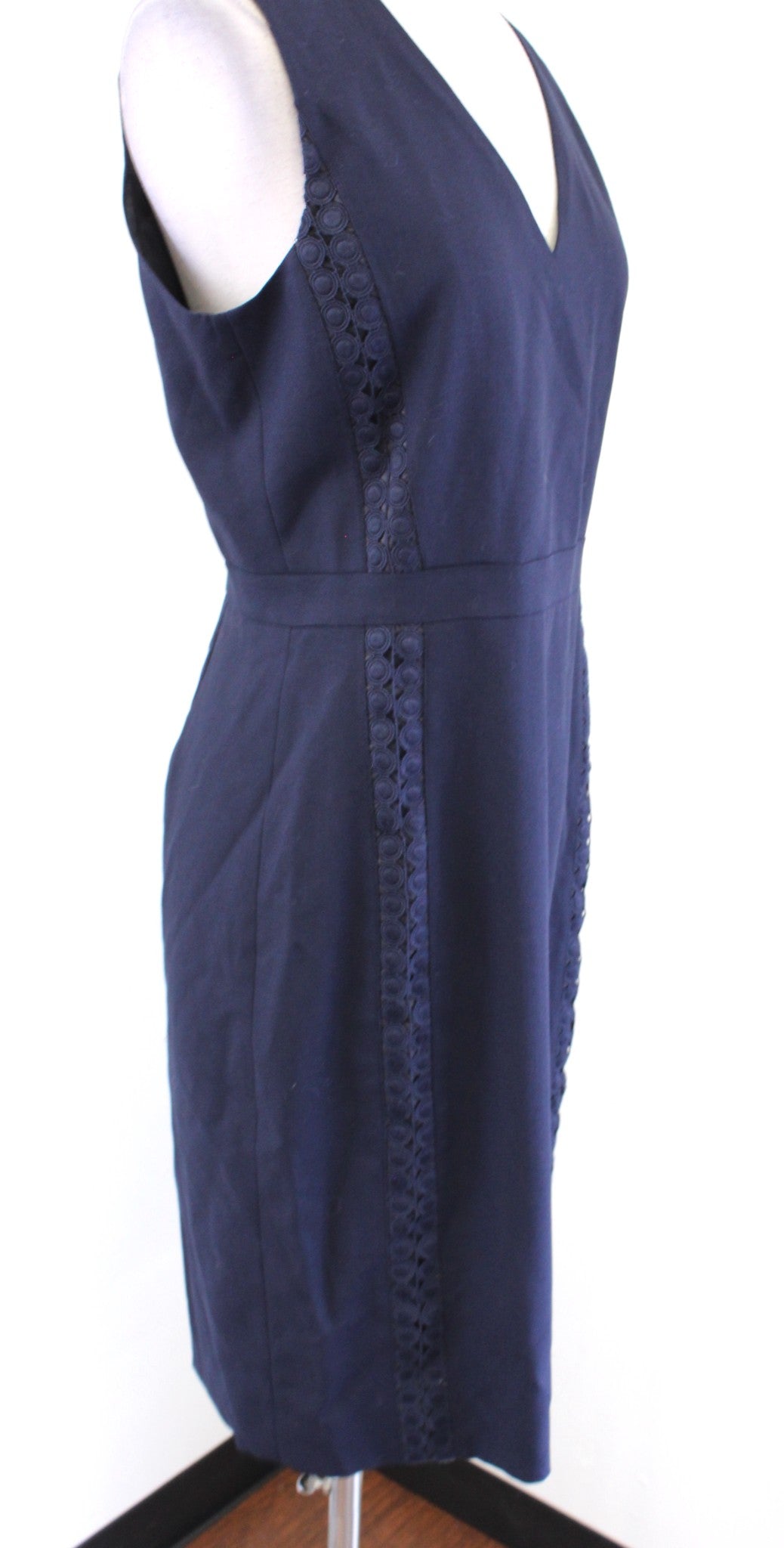 NWT J Crew Navy Blue V Neck Eyelet Trim Wool Sheath Dress Size 6 Career Office