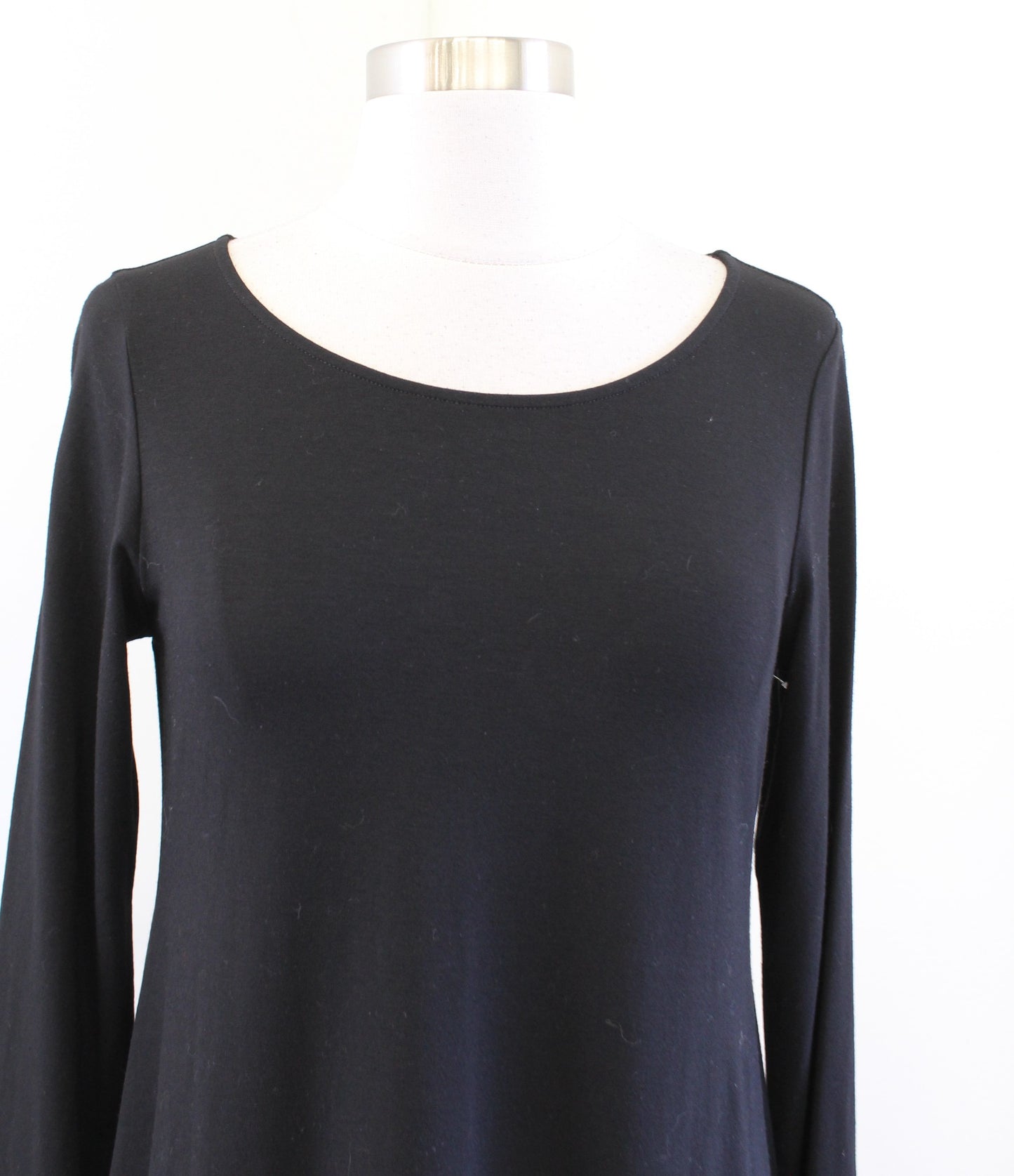 Eileen Fisher Black Viscose Jersey Knit Asymmetrical Netted Lace Hem Dress Sz XS