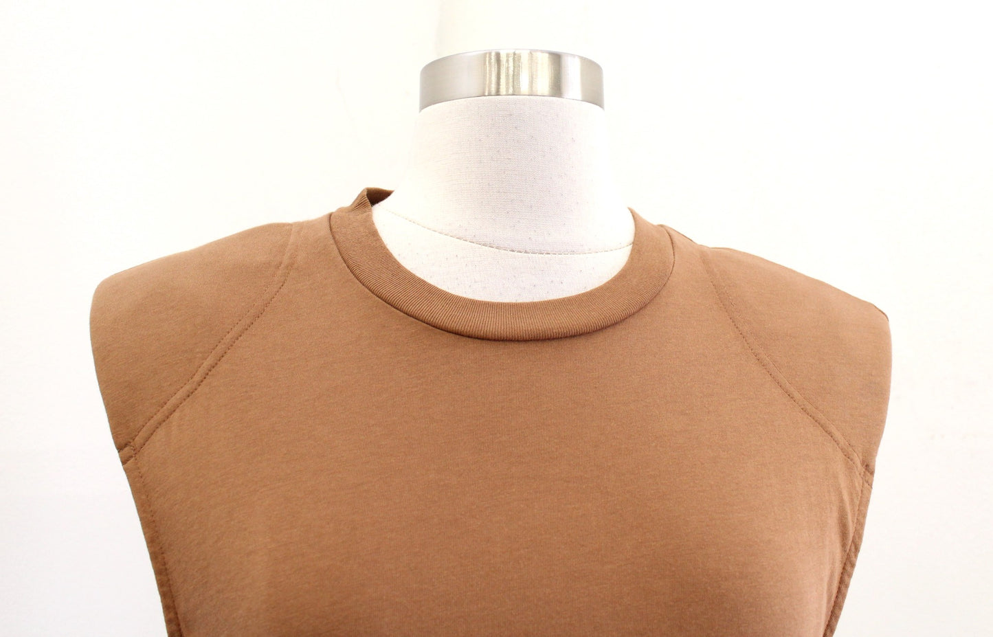 Tibi Camel Tan Padded Shoulder Sleeveless Muscle Style Top Tee Shirt Size XS