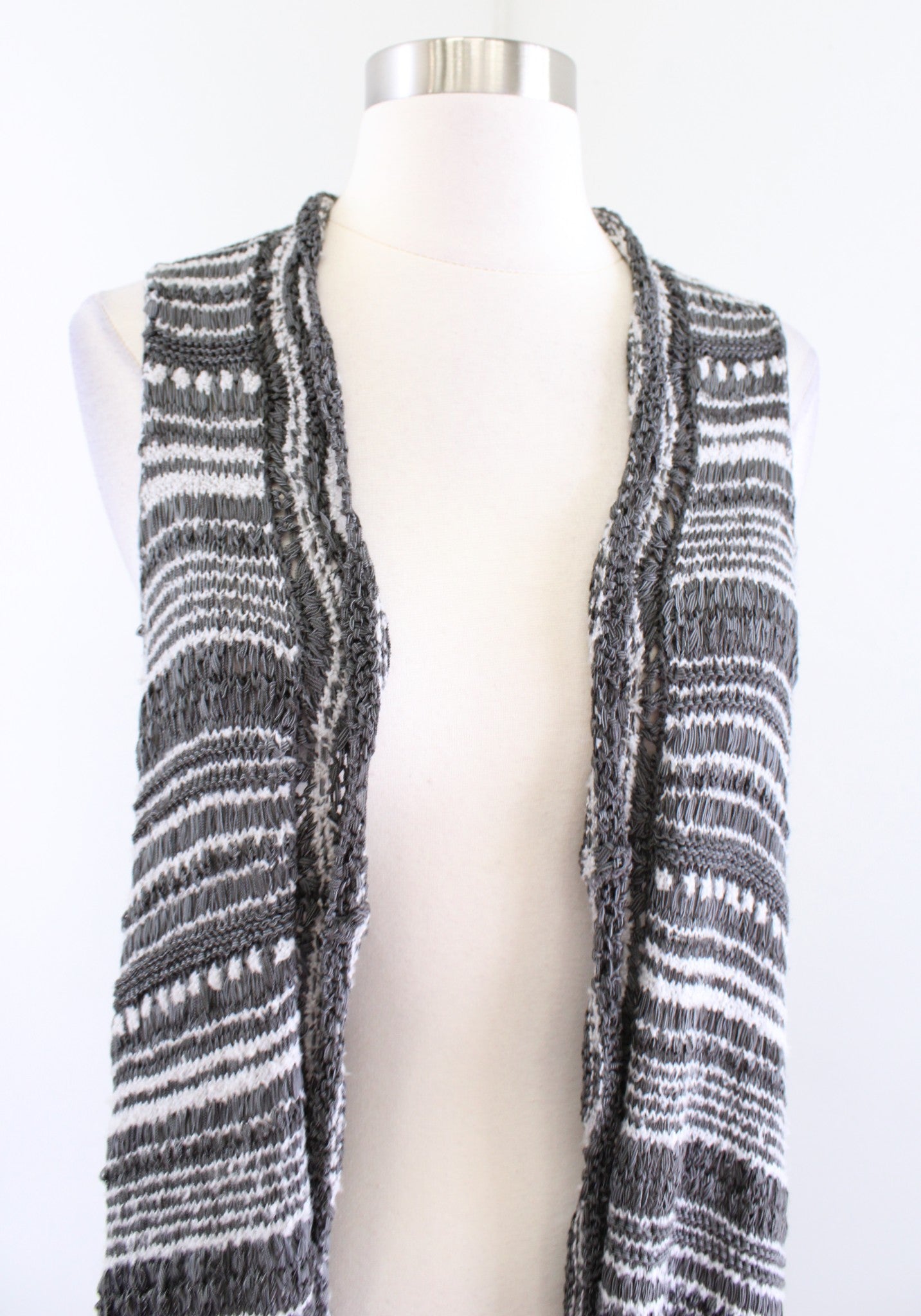 Moth Anthropologie Strata Gray Woven Striped Cardigan Sweater Vest Size XS / S