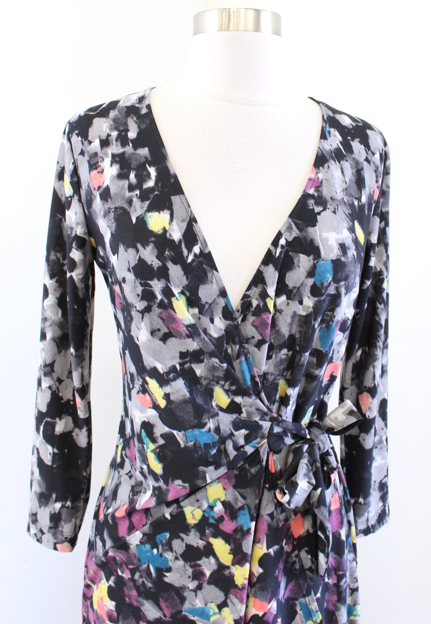 BCBG Max Azria Sondra Abstract Print Jersey Wrap Tie Dress Size S Watercolor