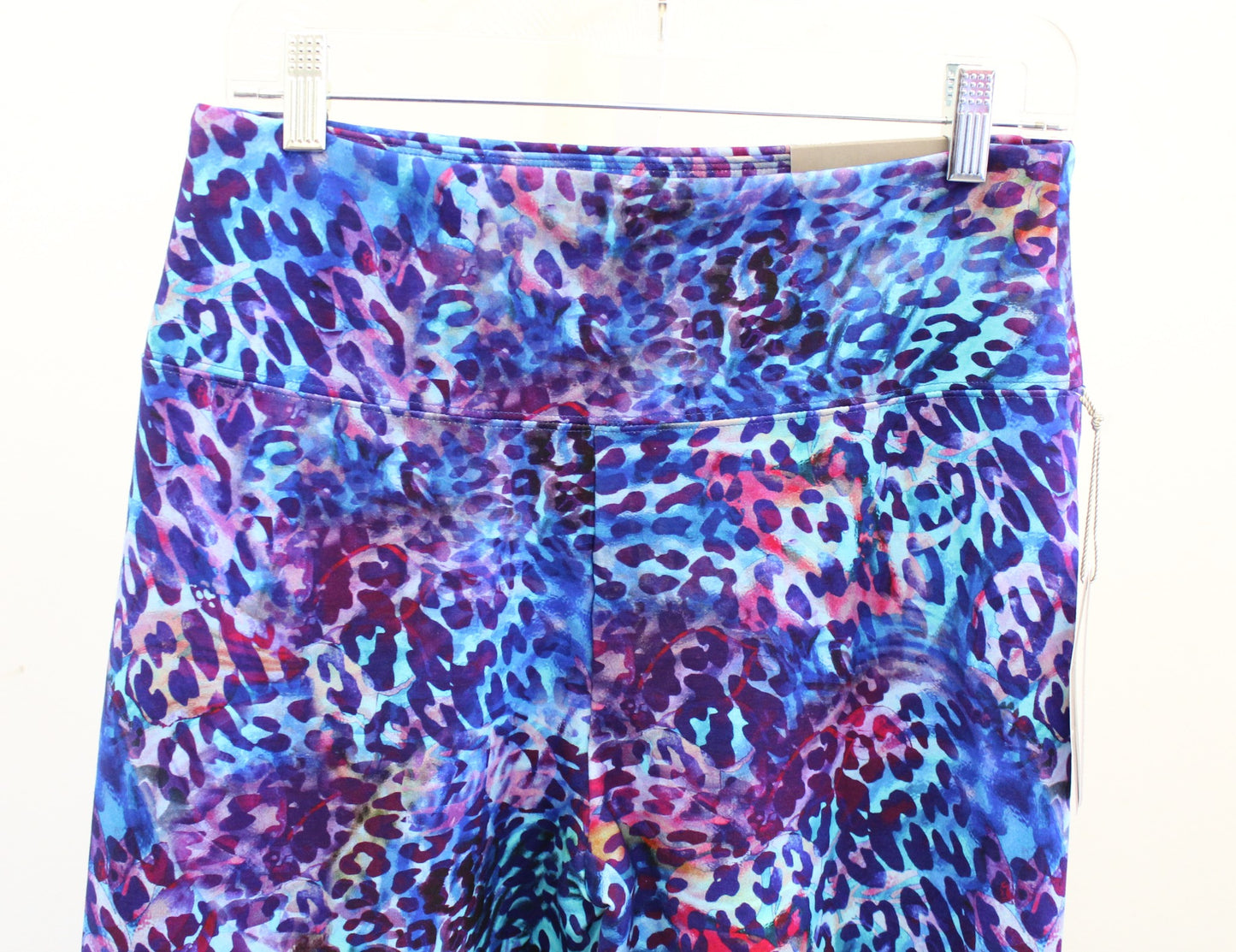 NWT Soft Surroundings Super Slim Leggings Size M Colorful Animal Leopard Print