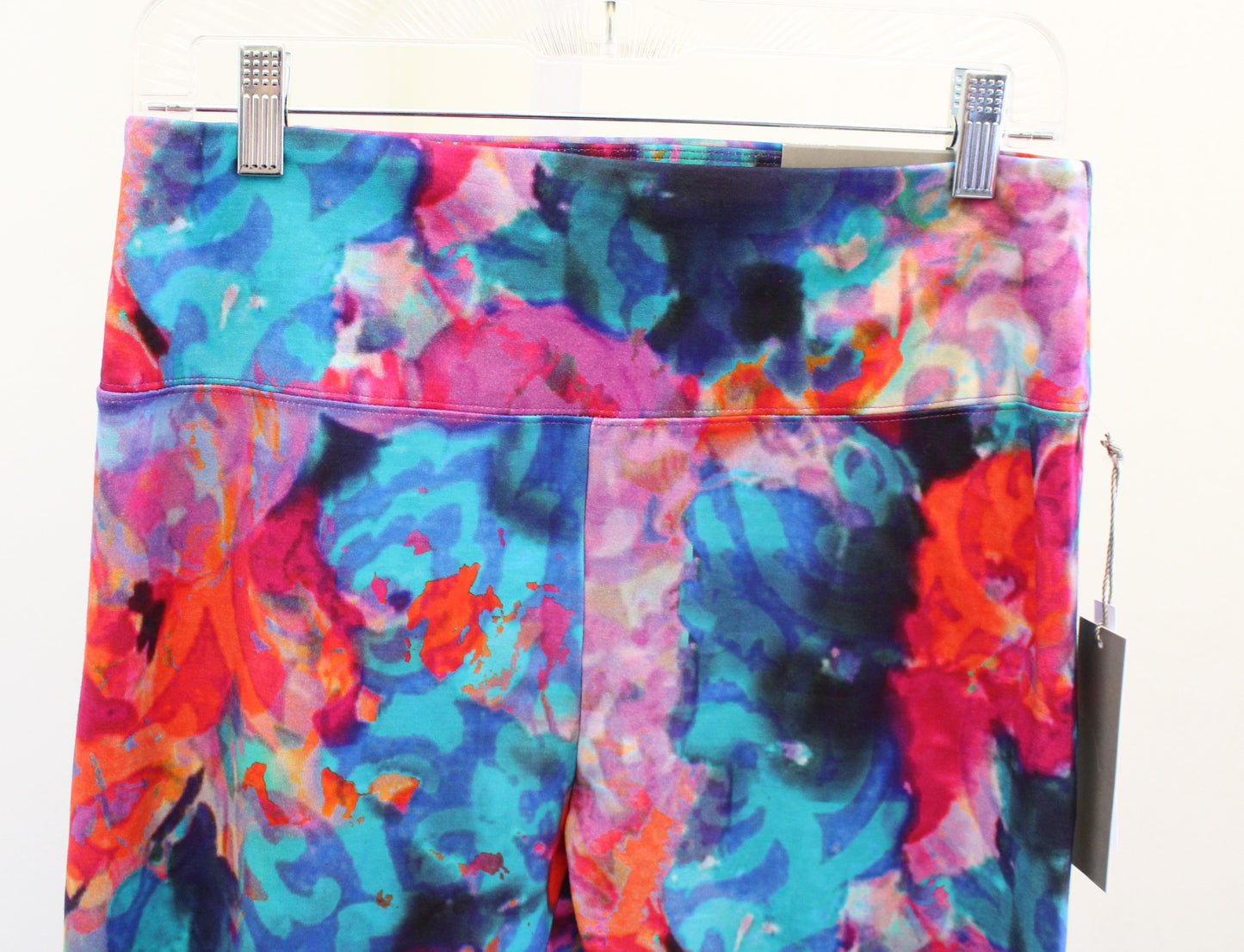 NWT Soft Surroundings Super Slim Botanical Leggings Sz M Colorful Rainbow Print