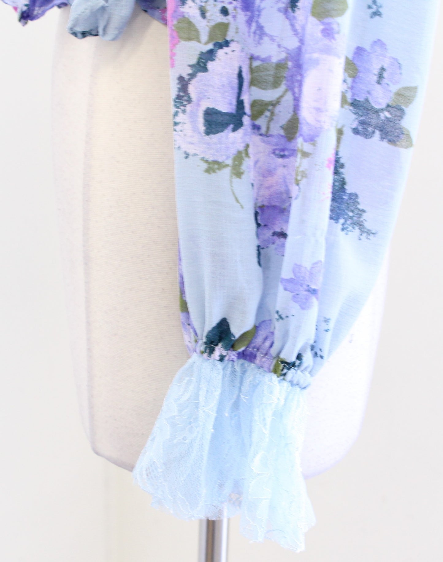 NWT Free People Daphne Blue Floral Lace Smocked Top Blouse Size S Cropped Boho