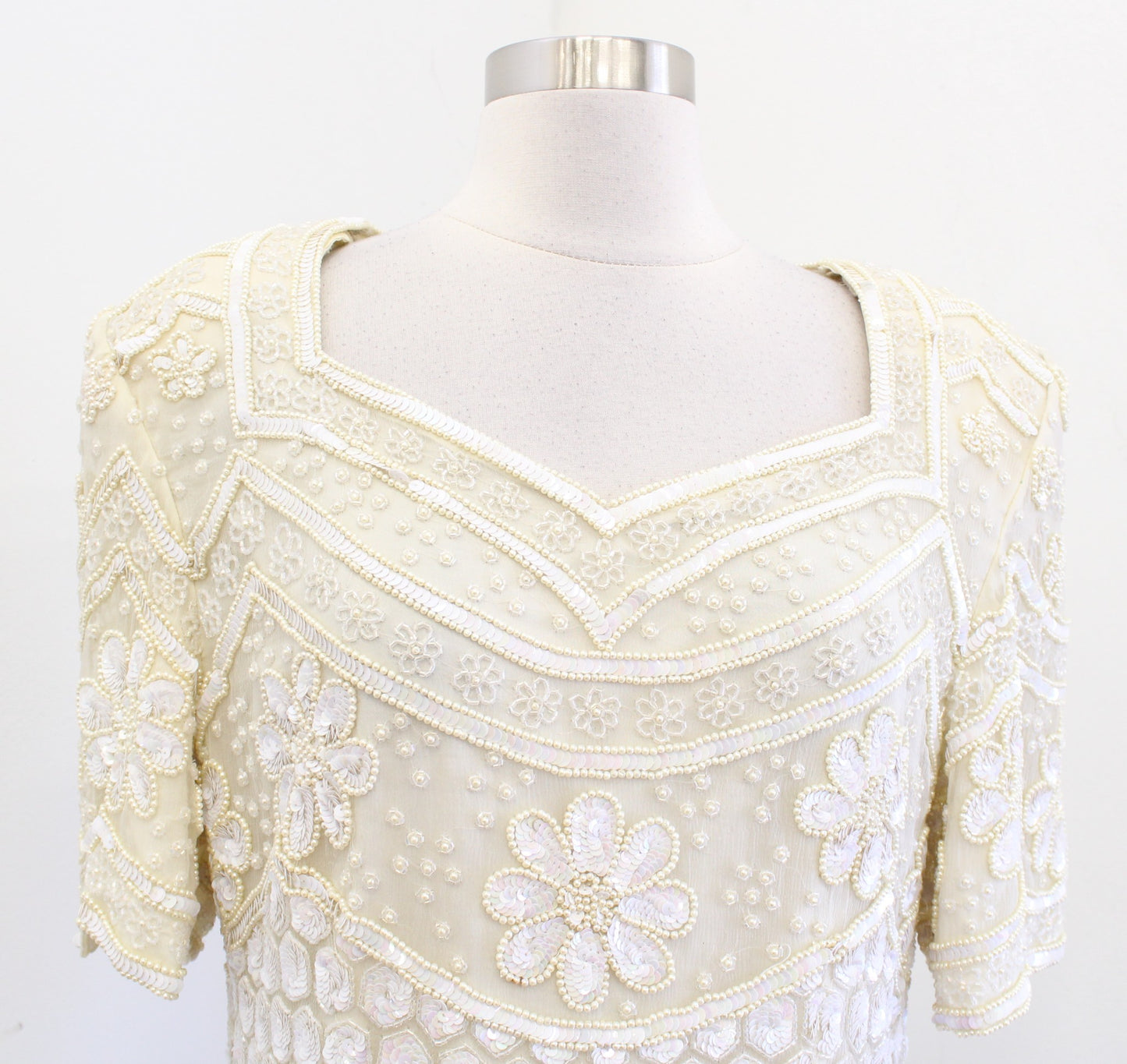 Vtg Cream Beige Pearl Floral Silk Beaded Sequin Evening Party Top Blouse Size L