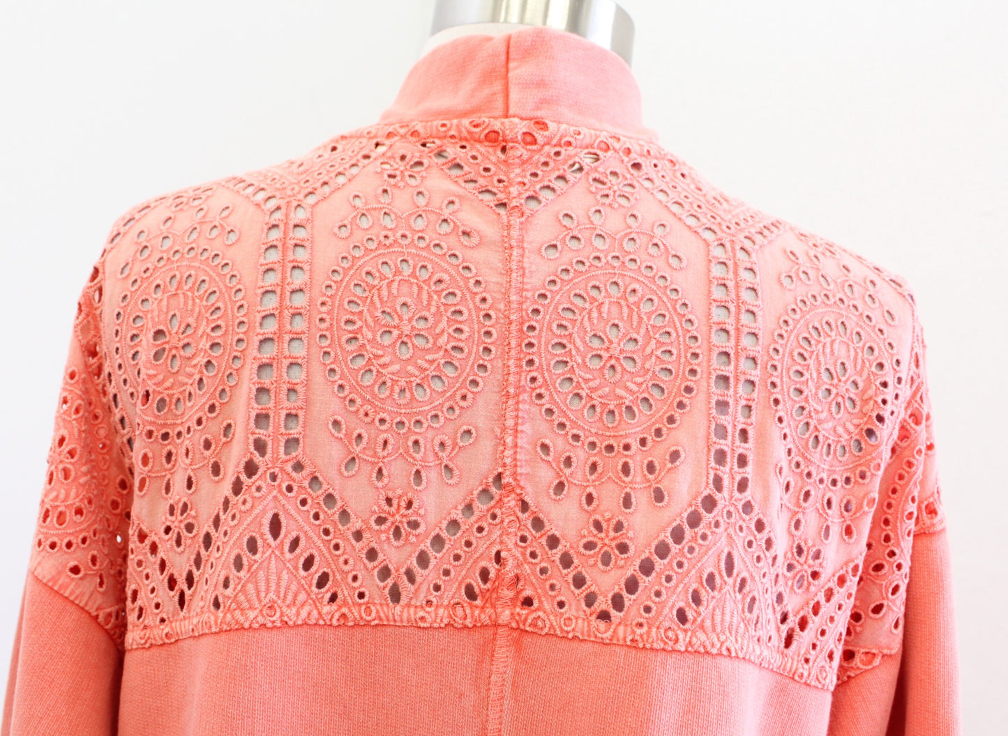 Soft Surroundings Ellie Topper Peach Coral Eyelet Embroidered Cardigan Size XS