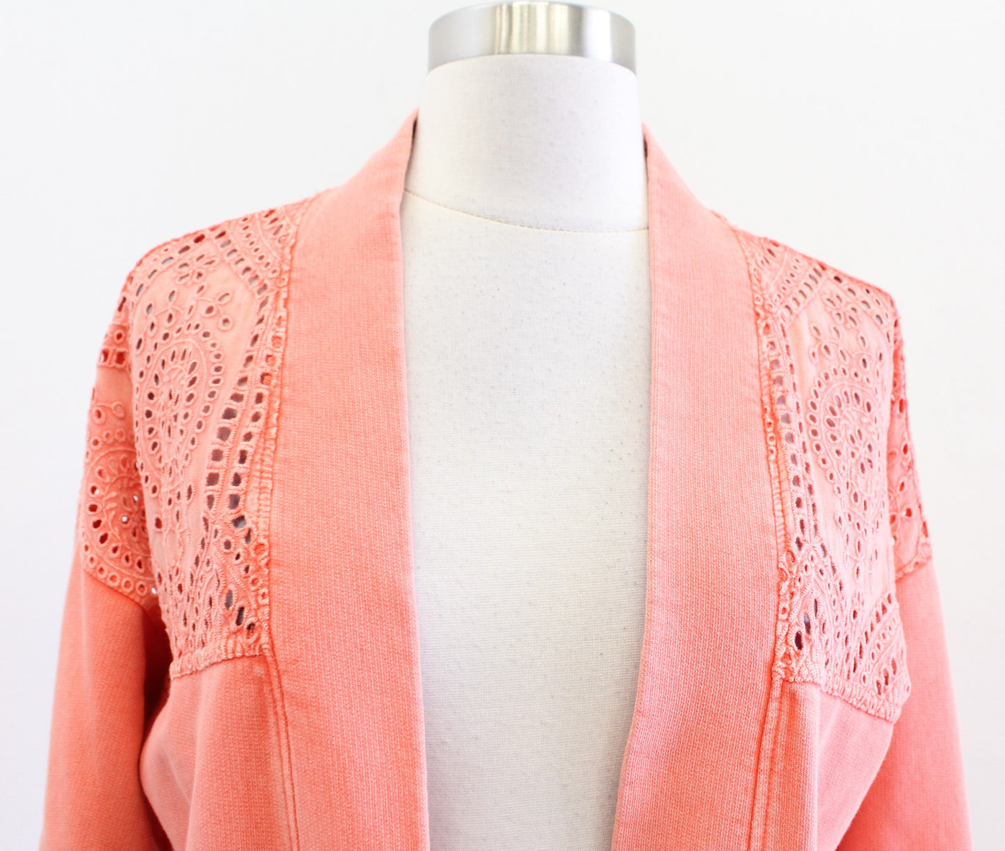 Soft Surroundings Ellie Topper Peach Coral Eyelet Embroidered Cardigan Size XS