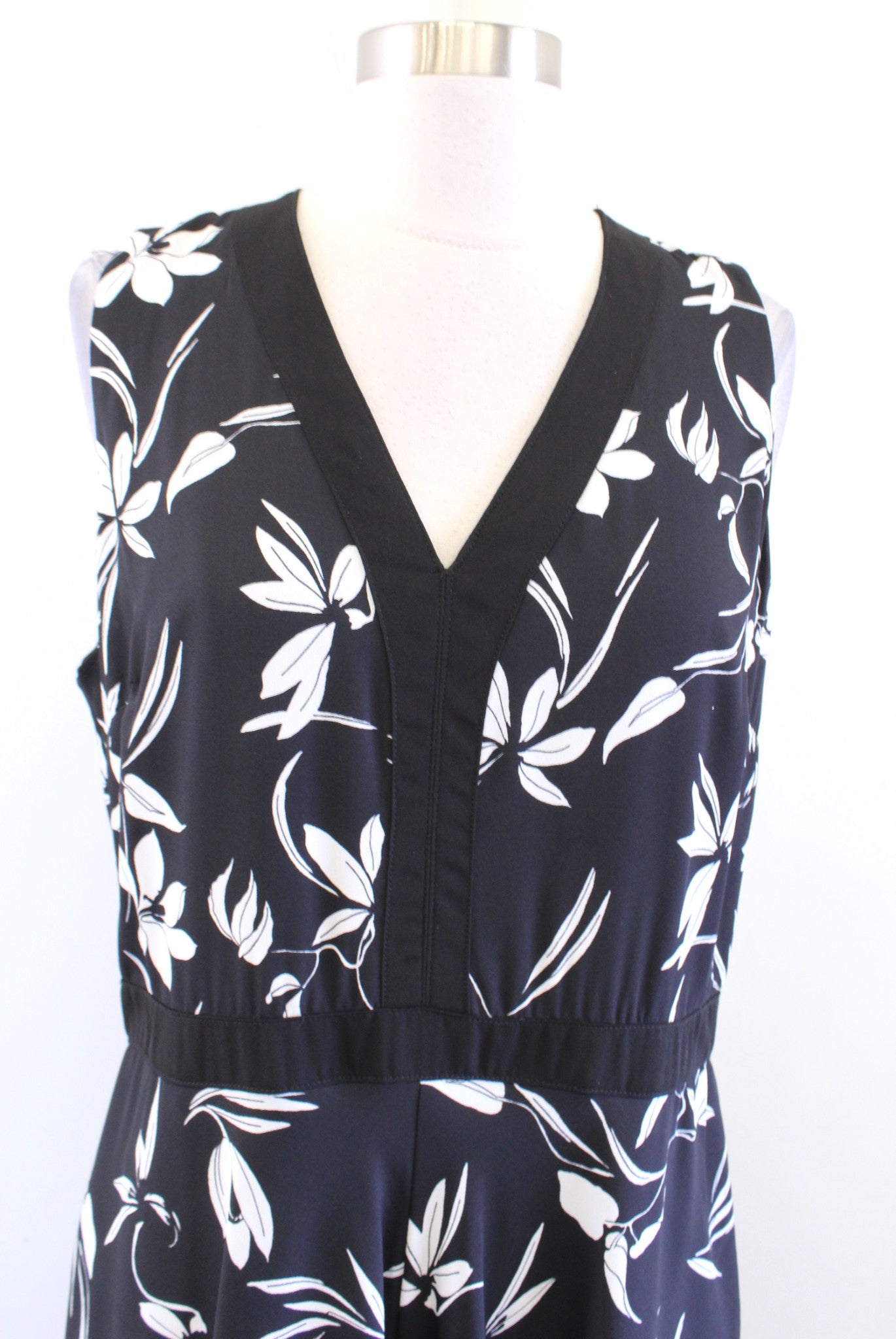 Banana Republic Black White Floral Asymmetrical Handkerchief Hem Midi Dress 12
