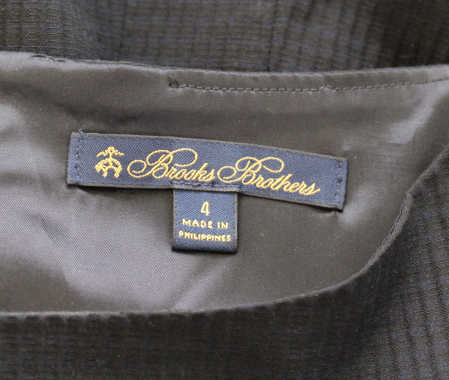 Brooks Brothers Black Navy Puckered Plaid Textured Sheath Dress Size 4 Career