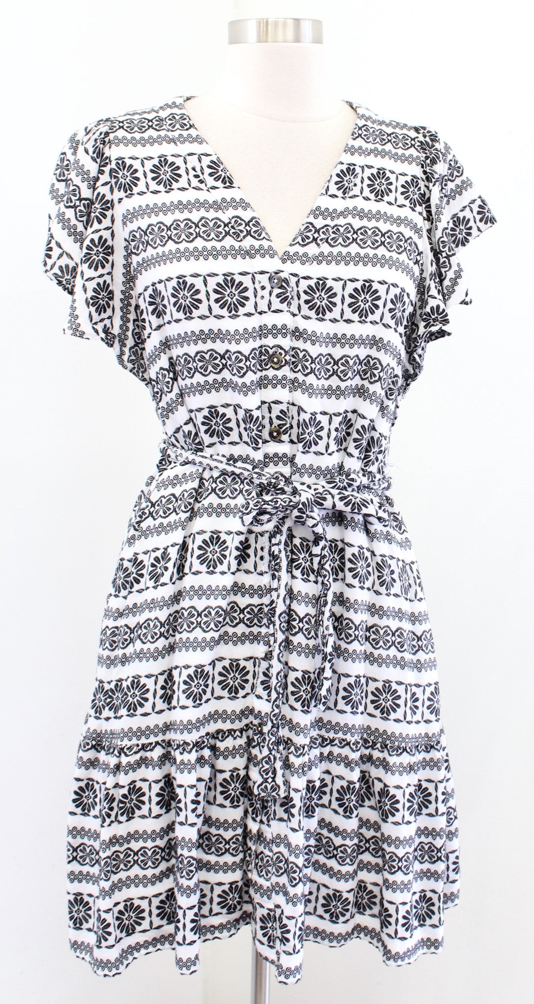 Ann Taylor Dobby Black White Floral Embroidered Flutter Sleeve Tie Waist Dress S