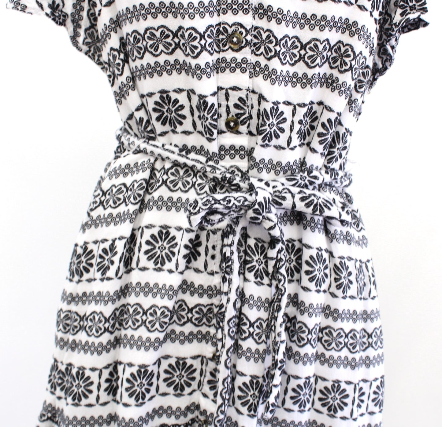Ann Taylor Dobby Black White Floral Embroidered Flutter Sleeve Tie Waist Dress S