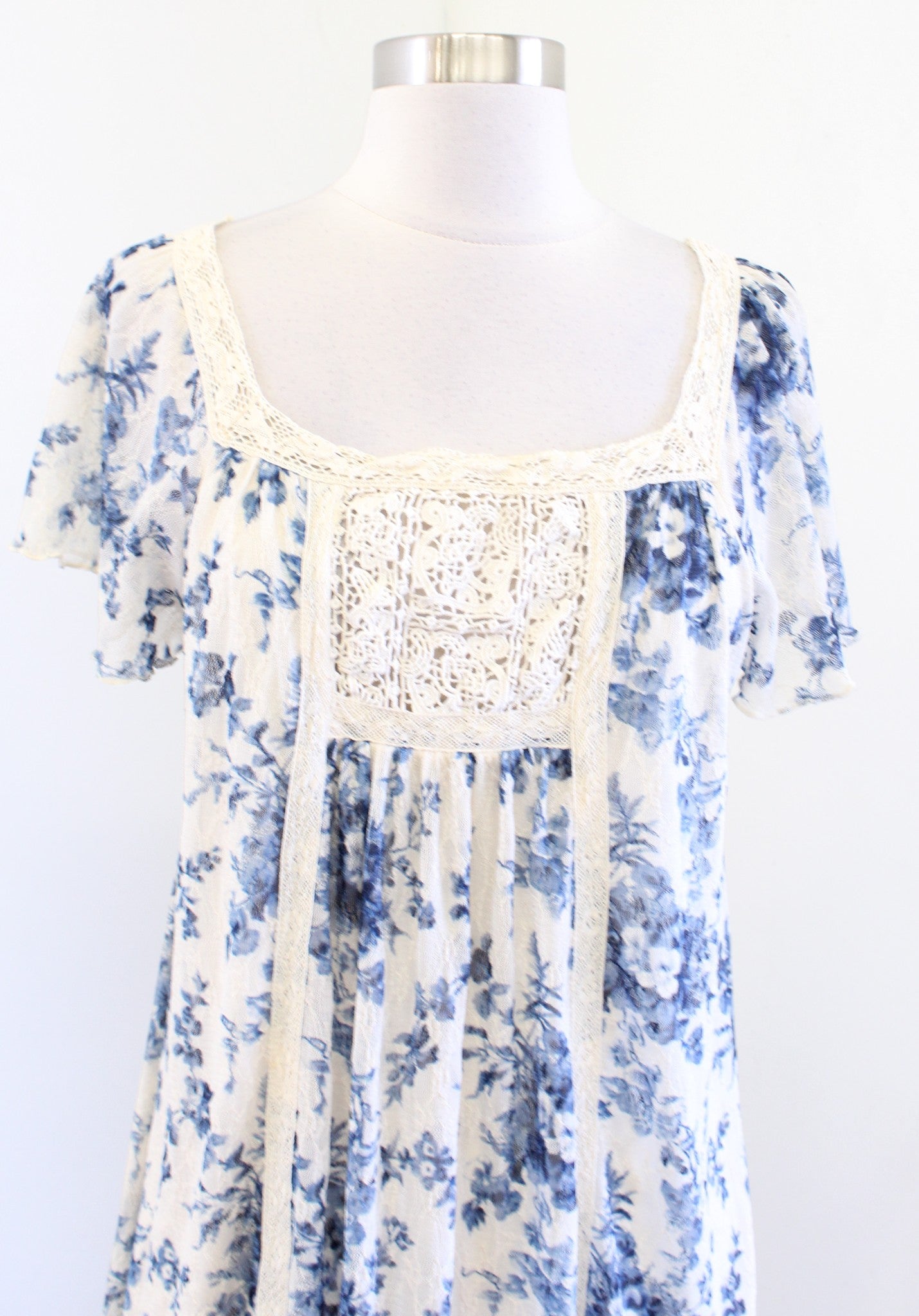 Denim and Supply Ralph Lauren Ivory Blue Floral Lace Crochet Peasant Dress Sz M