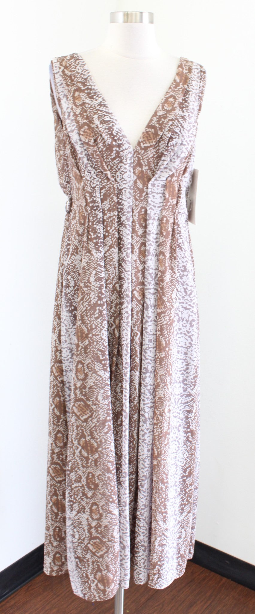 NWT Boston Proper Blurred Python Snakeskin Print Midi Maxi Dress Size 10 V Neck