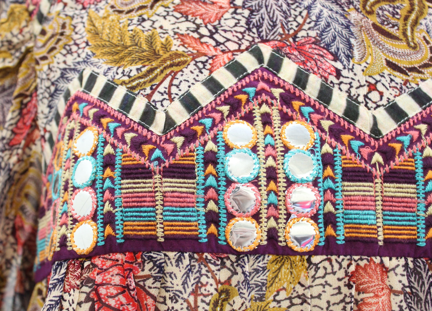 NWT Verb by Pallavi Singhee Anthropologie Embroidered Tunic Top Blouse Size L