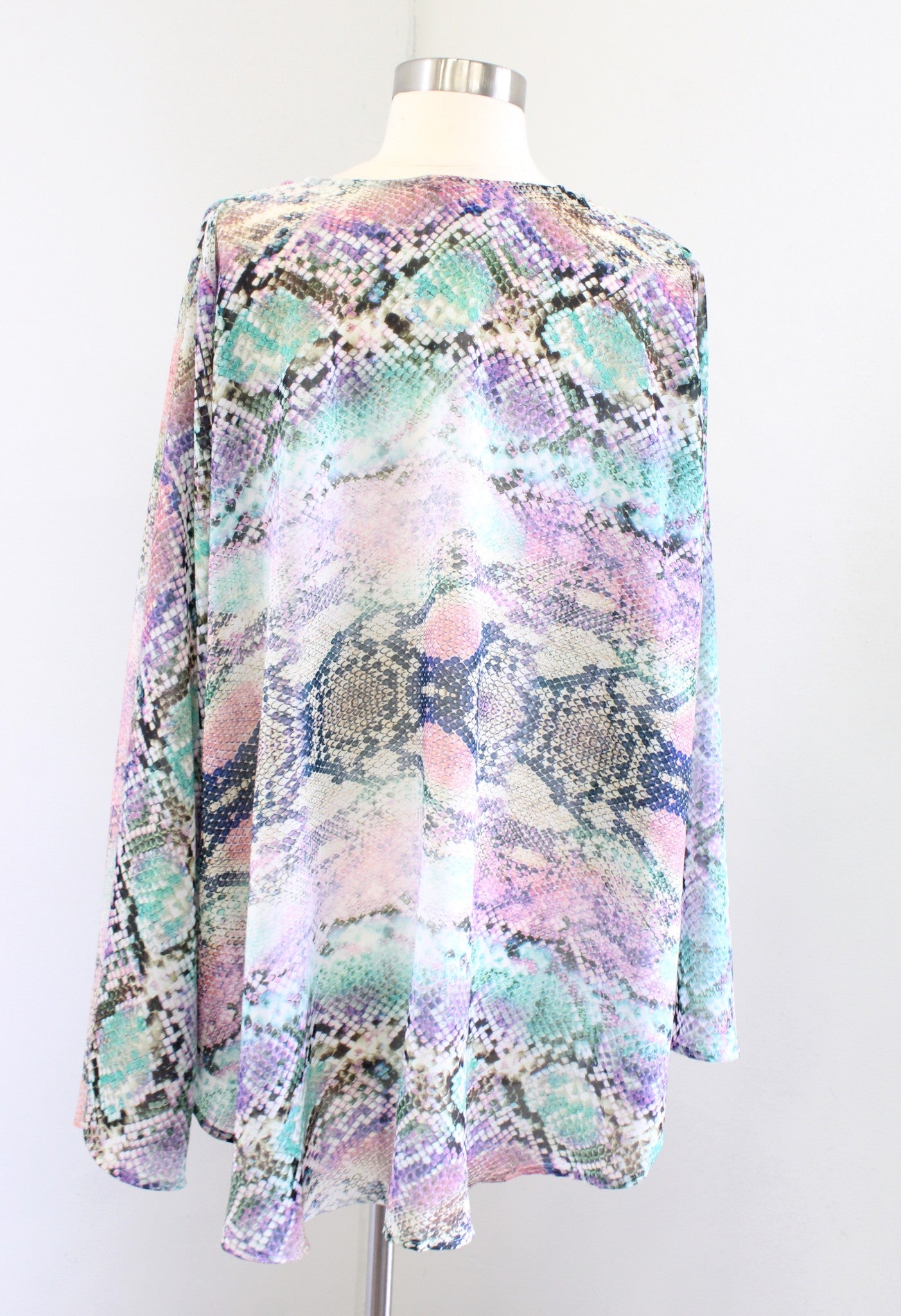 Show Me Your Mumu Felicity Snakeskin Print Tie Front Kimono Top Blouse Size S