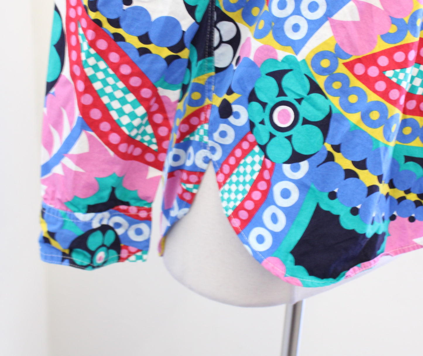 J Crew Classic Boy Fit Shirt in Ratti Kaleidoscope Print Size 6 Abstract Blouse Long Sleeve