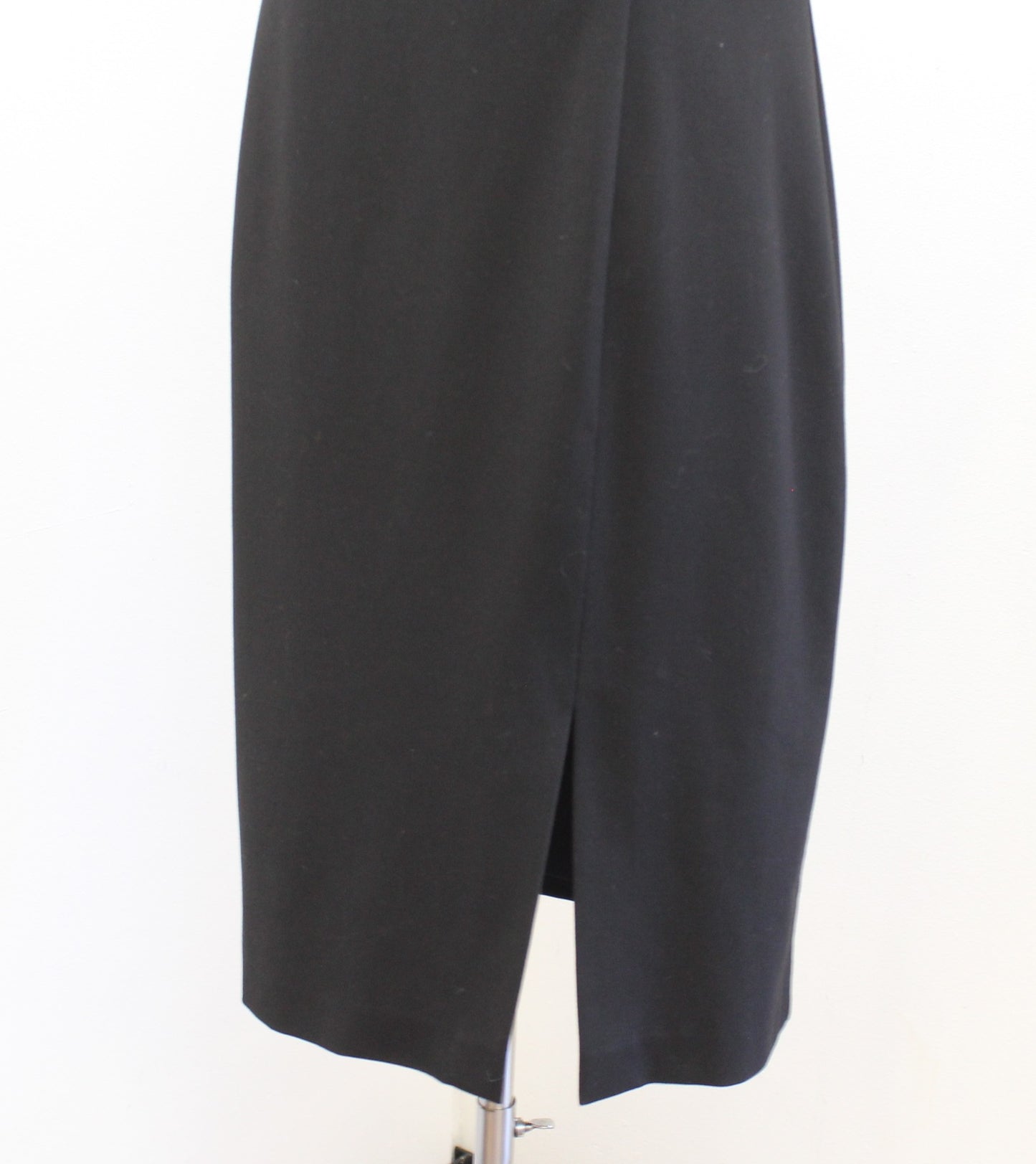 Lauren Ralph Lauren Solid Black Mock Neck Sleek Sheath Dress 6 Cocktail Career