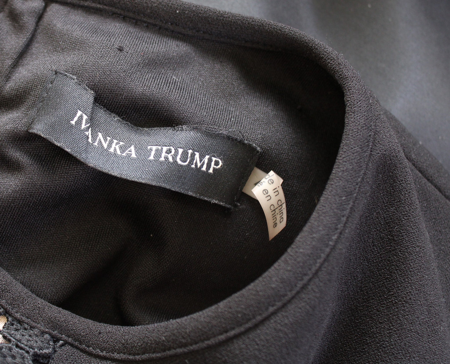 Ivanka Trump Black Nude Eyelet Insert Crochet Bell Sleeve Sheath Dress Size 4