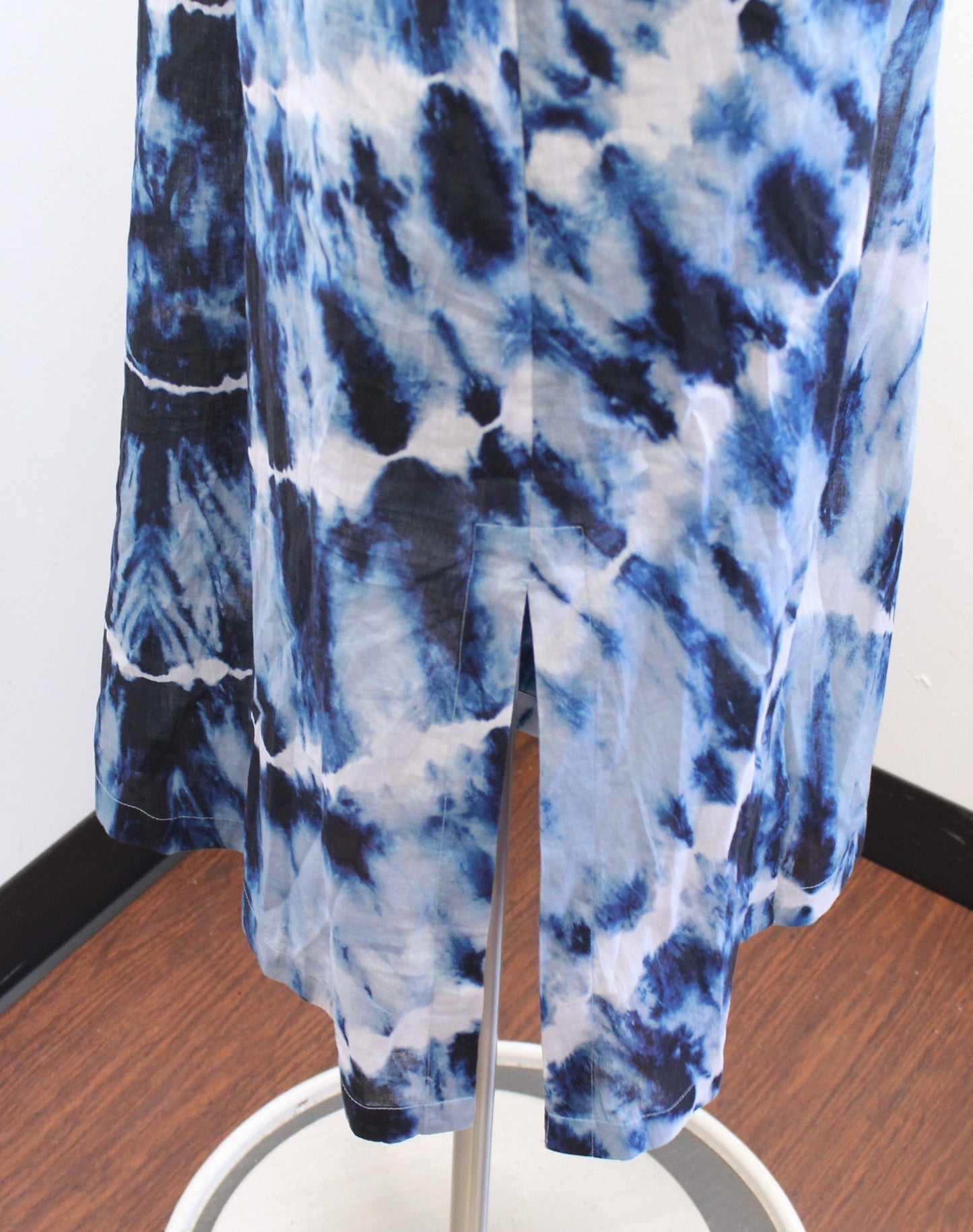 Soft Surroundings Sea Sprite Blue Tie Dye Embroidered Trim Maxi Kaftan Dress M
