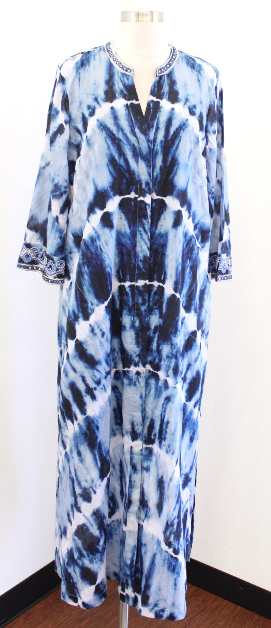 Soft Surroundings Sea Sprite Blue Tie Dye Embroidered Trim Maxi Kaftan Dress M