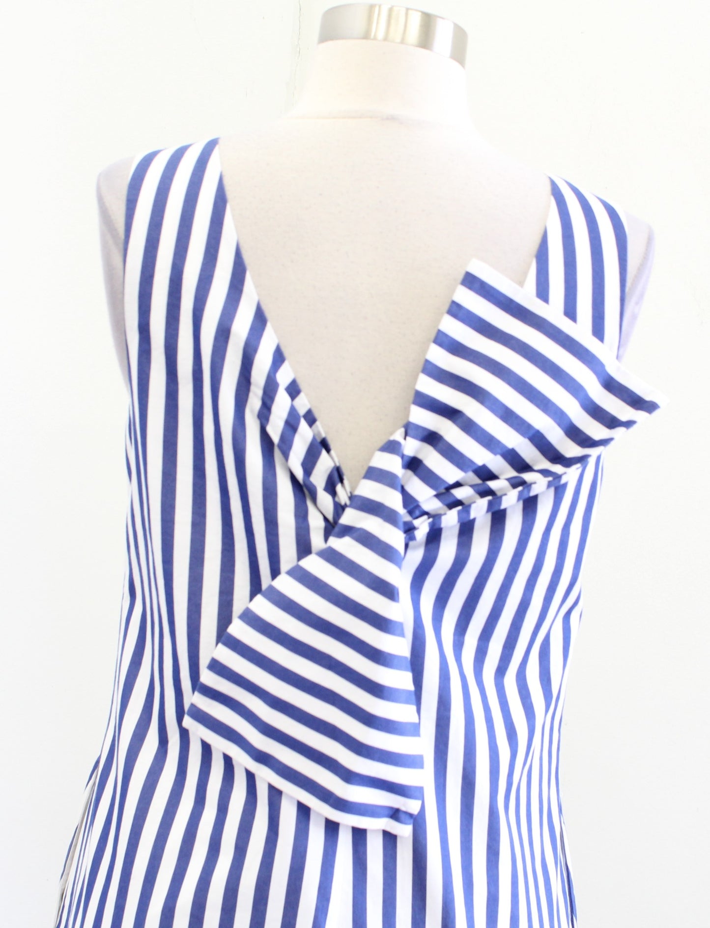 Vineyard Vines Blue White Striped Bow Back Shift Dress Size 4 Nautical Beach