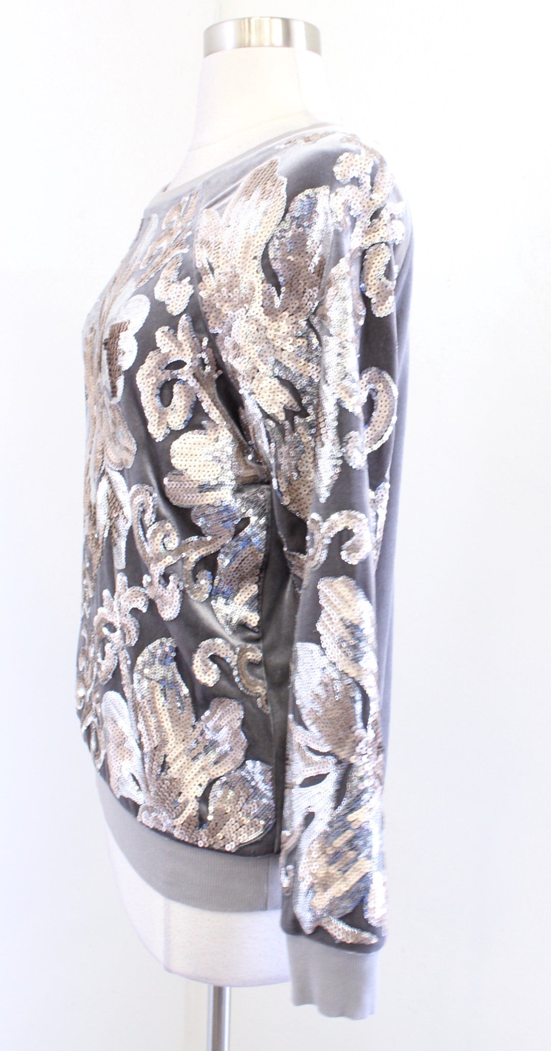 Soft Surroundings Womens Gray Velvet Floral Sequin Pullover Sweatshirt Size XS