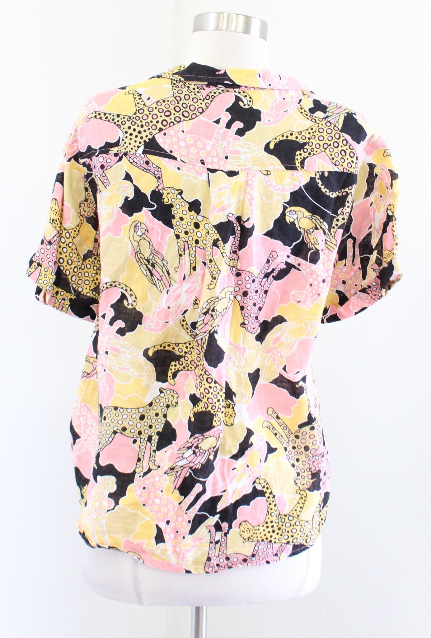 Maeve Anthropologie Animal Print Button Down Linen Surf Shirt Size XS Pink Top